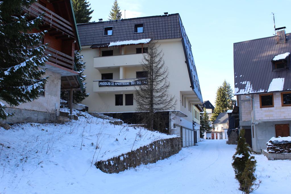 Apartmani Colic ヴラシチ エクステリア 写真