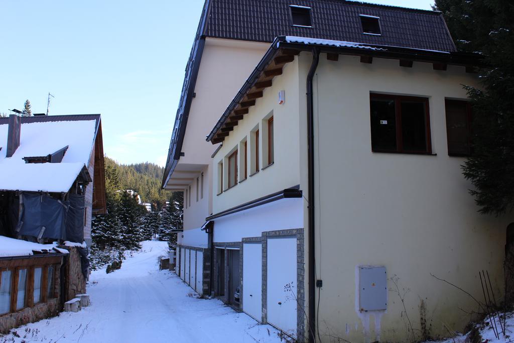 Apartmani Colic ヴラシチ エクステリア 写真